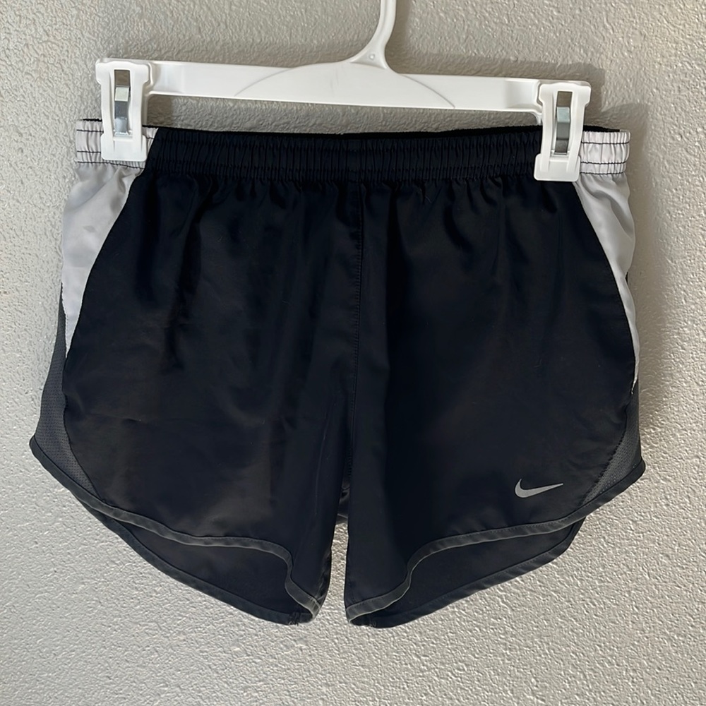 Nike dri-fit running shorts XS